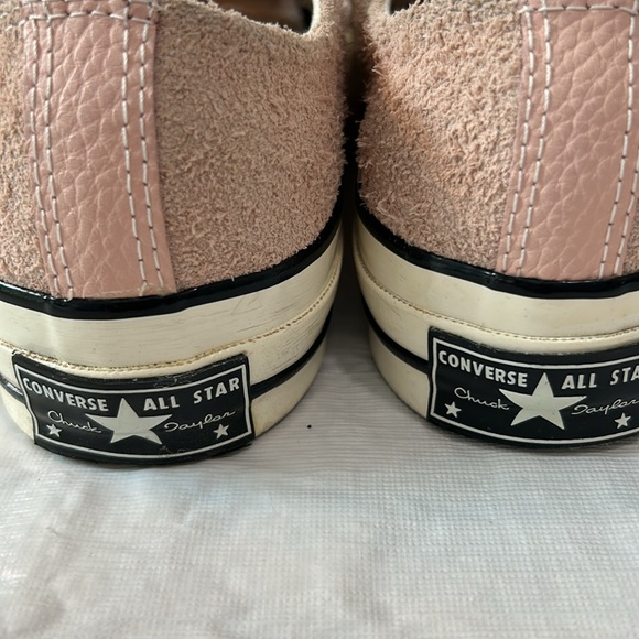 Converse Chuck 70s. Men’s size 5.5. Light pink suede. - Picture 3 of 5